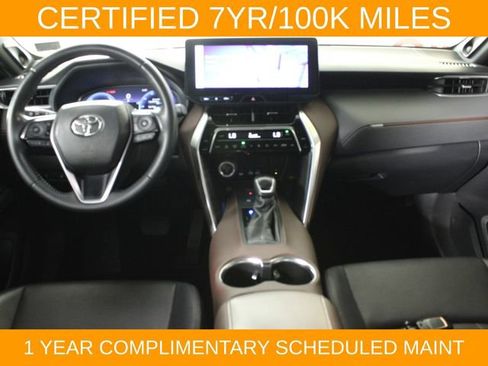 Used 2024 Toyota Venza Limited AWD/4WD image 14