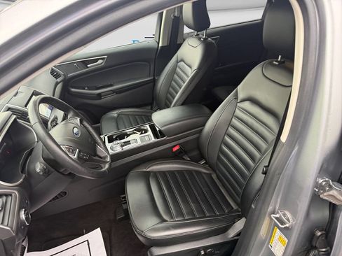Used 2020 Ford Edge SEL FWD image 12