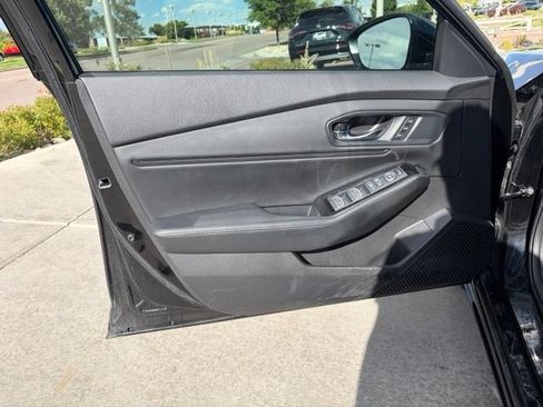 Used 2023 Honda Accord Touring image 14