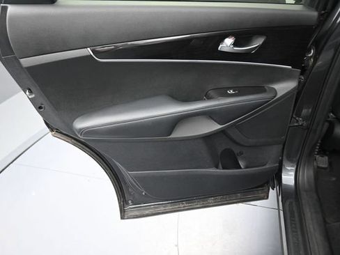 Used 2019 Kia Sorento AWD w/ LX Convenience Package image 26