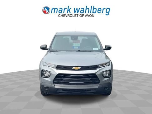 Used 2023 Chevrolet TrailBlazer LS FWD image 3