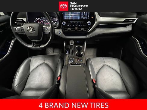 Used 2022 Toyota Highlander Platinum AWD/4WD image 25