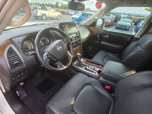 Used 2023 Nissan Armada SL w/ Captain's Chairs Package RWD image 18