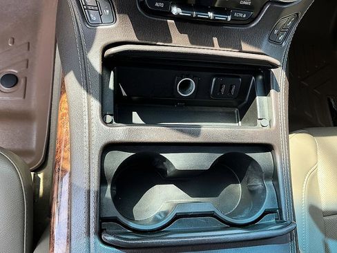 Used 2017 Chevrolet Tahoe Premier image 18