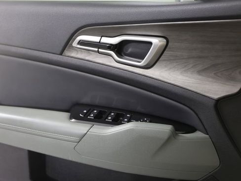 Used 2023 Kia Sportage X-Line w/ X-Line Premium Package image 14