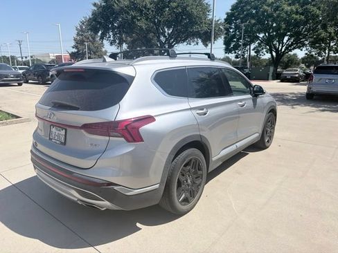 Certified 2022 Hyundai Santa Fe Limited FWD image 2