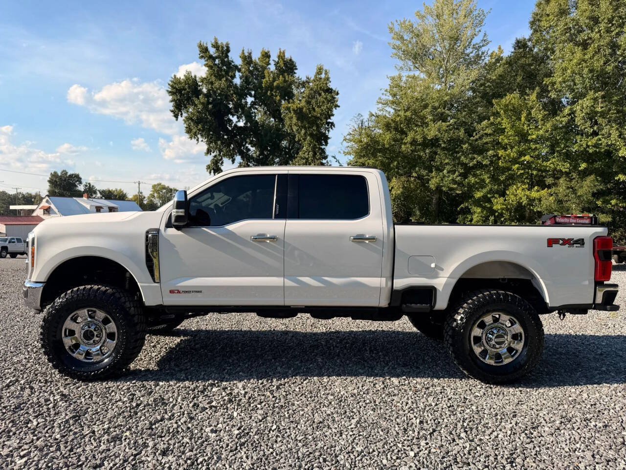 Used 2024 Ford F250 Lariat w/ Chrome Package AWD/4WD image 4