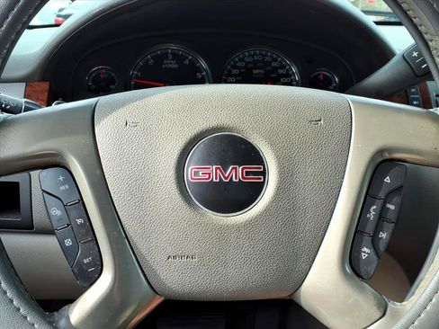 Used 2012 GMC Yukon SLT w/ SLT-2 Equipment Package image 22