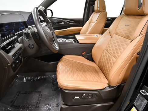 Used 2022 Cadillac Escalade Sport w/ Touring Package AWD/4WD image 15