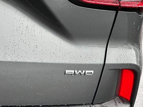 Used 2025 Ford Escape Active image 33