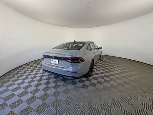 New 2025 Honda Accord SE image 3