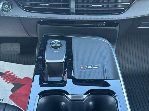 New 2026 Buick Enclave Sport Touring w/ Power Package image 11