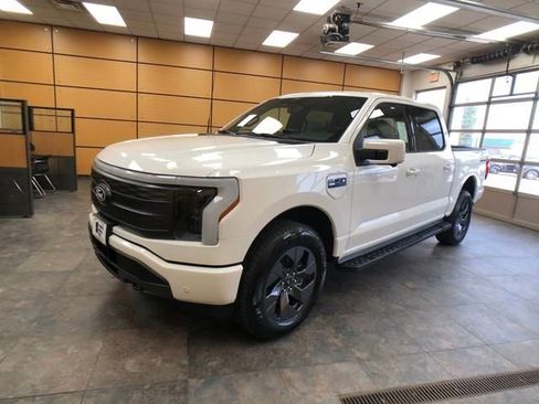 New 2025 Ford F150 Lightning Lariat image 3