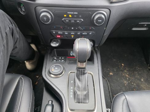 Used 2021 Ford Ranger Lariat w/ Equipment Group 501A High image 12