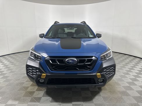 Used 2025 Subaru Outback Wilderness AWD/4WD image 2