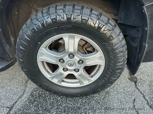 Used 2017 Toyota Sequoia SR5 image 24