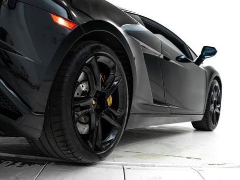 Used 2014 Lamborghini Gallardo LP 560-4 image 15