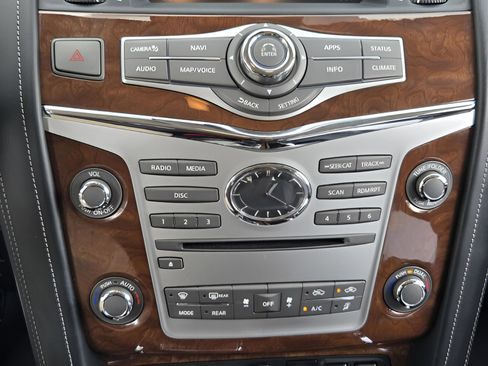 Used 2018 INFINITI QX80 2WD w/ Driver Assistance Package image 11