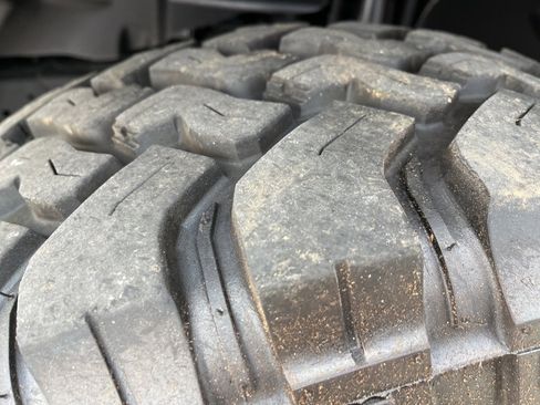 Used 2024 Jeep Gladiator Rubicon image 10