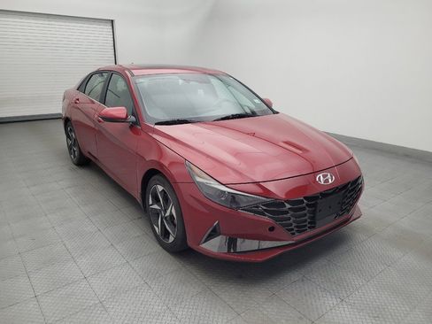 Used 2022 Hyundai Elantra SEL w/ Convenience + Premium Package FWD image 13