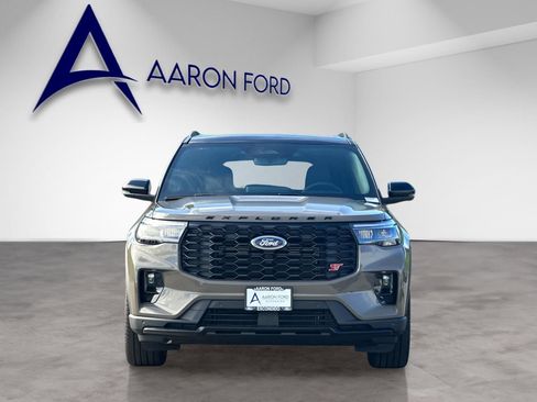 New 2026 Ford Explorer ST w/ Sun And Sound Package image 9