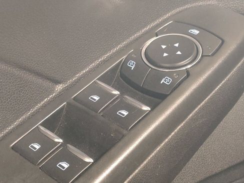 Used 2021 Ford Escape SE w/ SE Sport Appearance Package FWD image 27