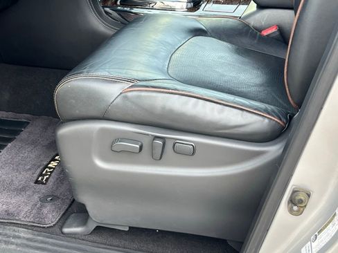 Used 2018 Nissan Armada SL w/ Moonroof Package image 26