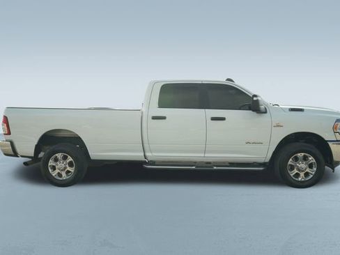 Used 2023 RAM 2500 Big Horn w/ Level 1 Equipment Group image 10