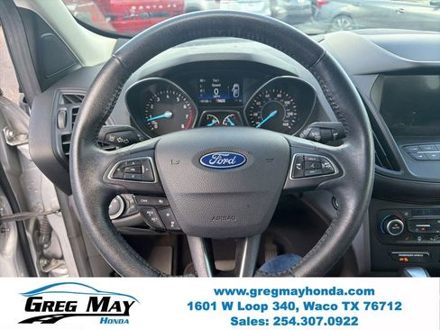 Used 2019 Ford Escape SEL FWD image 13