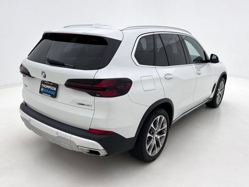 Used 2024 BMW X5 xDrive40i w/ Parking Assistance Package AWD/4WD image 7