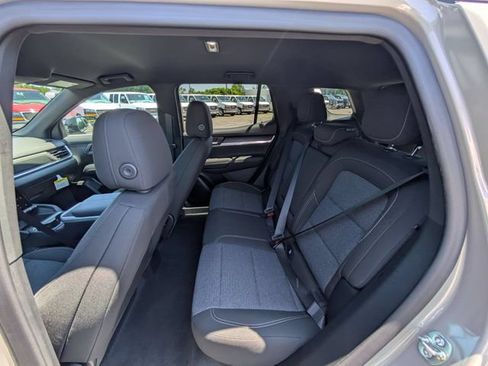 New 2026 GMC Terrain Elevation AWD/4WD image 28
