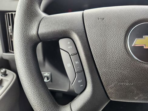 New 2025 Chevrolet Express 2500 w/ Driver Convenience Package image 28