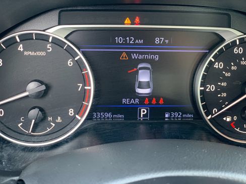 Used 2025 Nissan Altima 2.5 SV FWD image 31