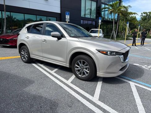 Used 2025 MAZDA CX-5 AWD 2.5 S w/ Preferred Package image 4