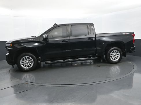 Used 2022 Chevrolet Silverado 1500 RST w/ Safety Package image 2
