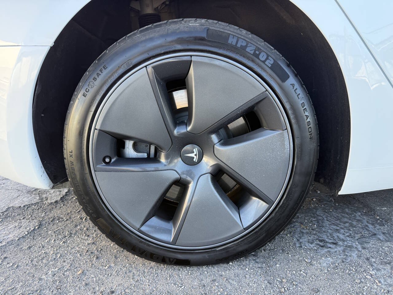 Used 2023 Tesla Model 3 Standard Range RWD image 31