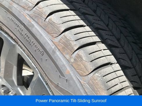Used 2022 Chevrolet Blazer LT AWD/4WD image 11