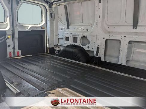 Used 2015 Ford Transit 250 130 Low Roof w/ Exterior Upgrade Package RWD image 23