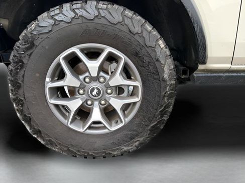 Used 2025 Ford Bronco Badlands AWD/4WD image 8