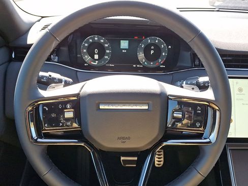 Certified 2025 Land Rover Range Rover Evoque Dynamic SE image 20