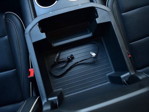 Used 2024 Chevrolet Tahoe Premier image 36