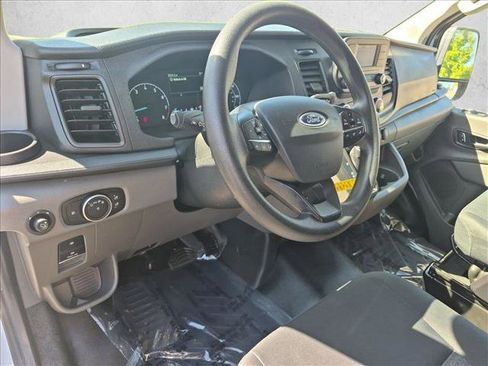 Used 2025 Ford Transit 250 Low Roof w/ Exterior Upgrade Package RWD image 10