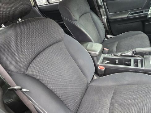 Used 2014 Subaru Crosstrek 2.0i Premium AWD/4WD image 25