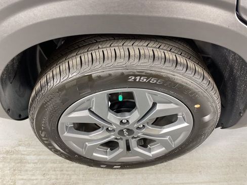 Used 2026 Kia Seltos LX image 10