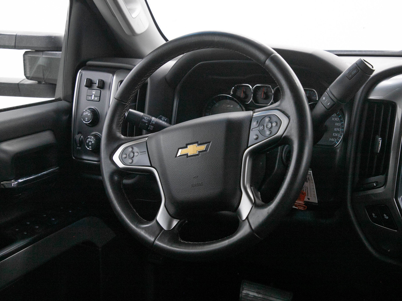Used 2018 Chevrolet Silverado 3500 LT w/ LT Convenience Package AWD/4WD image 15