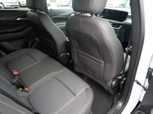 Used 2024 Buick Encore GX Preferred FWD image 29