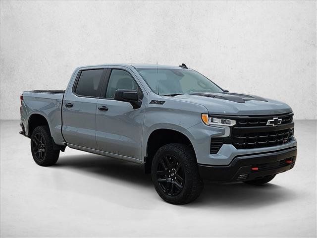 Certified 2024 Chevrolet Silverado 1500 LT Trail Boss w/ LPO, Dark Essentials Package AWD/4WD image 3
