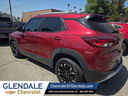 Used 2023 Chevrolet TrailBlazer LT FWD image 3