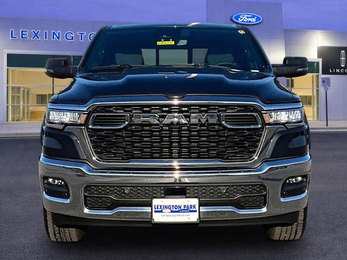 Used 2025 RAM 1500 Big Horn image 2