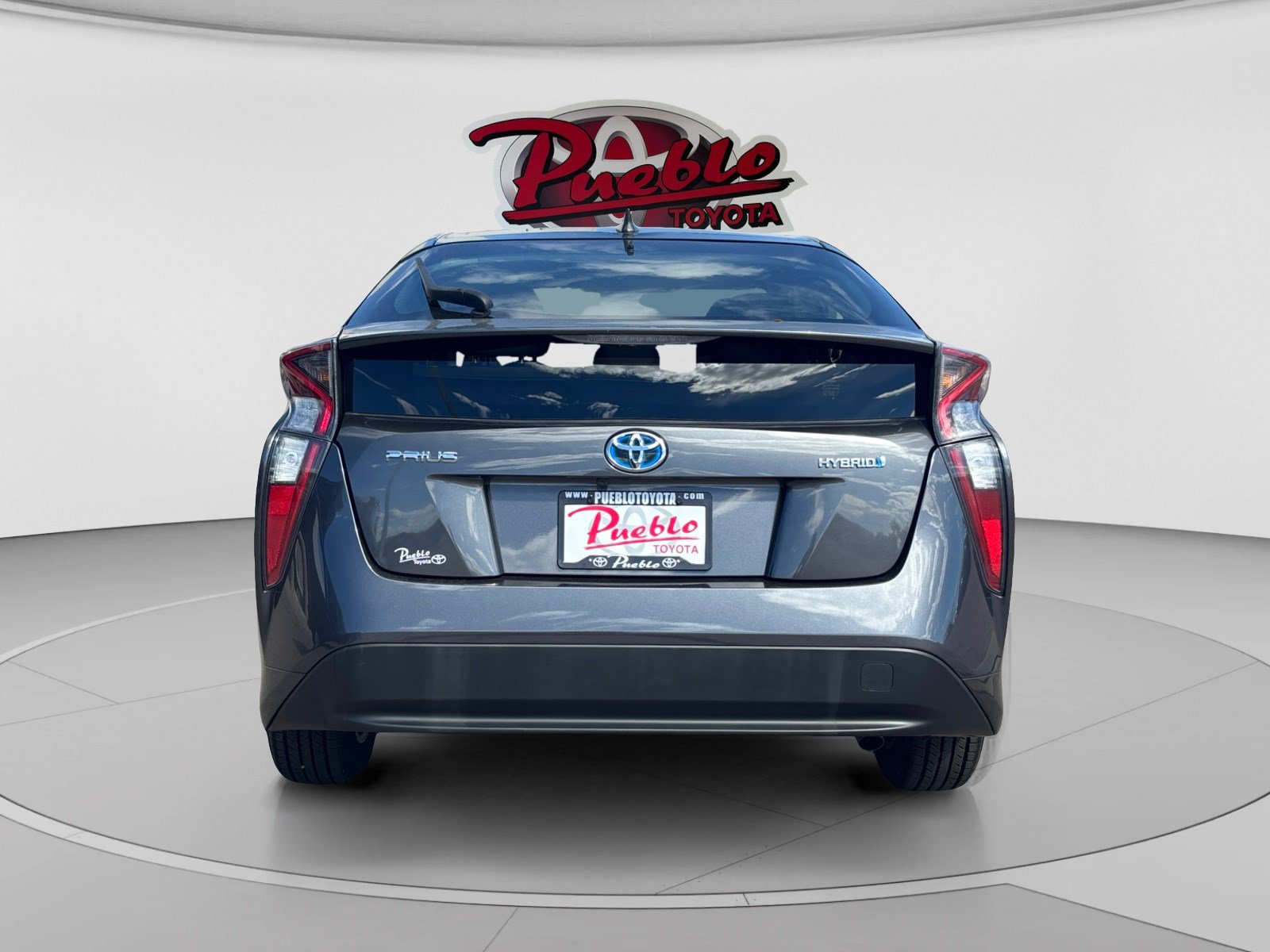 Used 2017 Toyota Prius Two FWD image 4